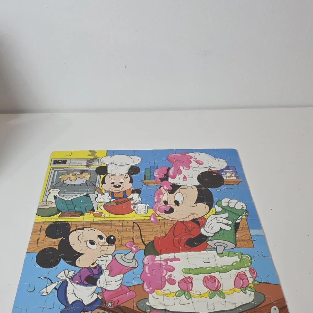 1986 Mickey Mouse Puzzle 100 Piece Puzzle